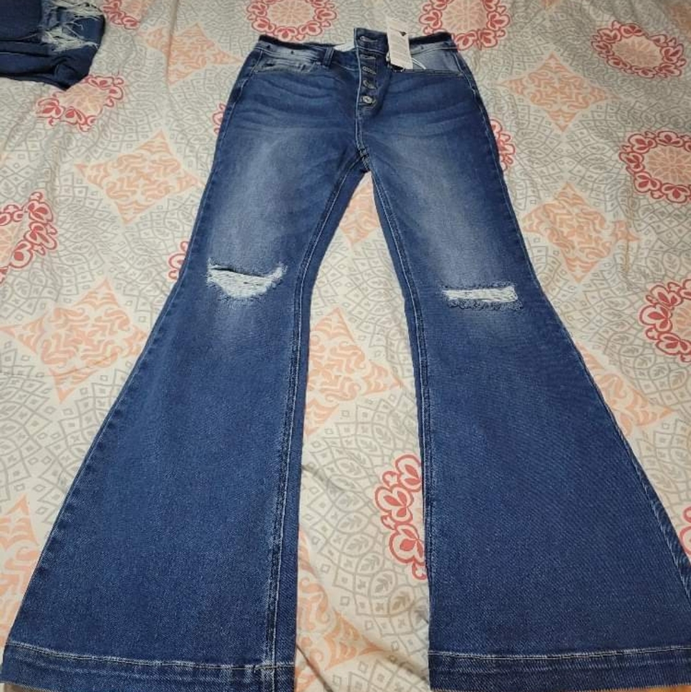 Kancan Petite Distressed Flares